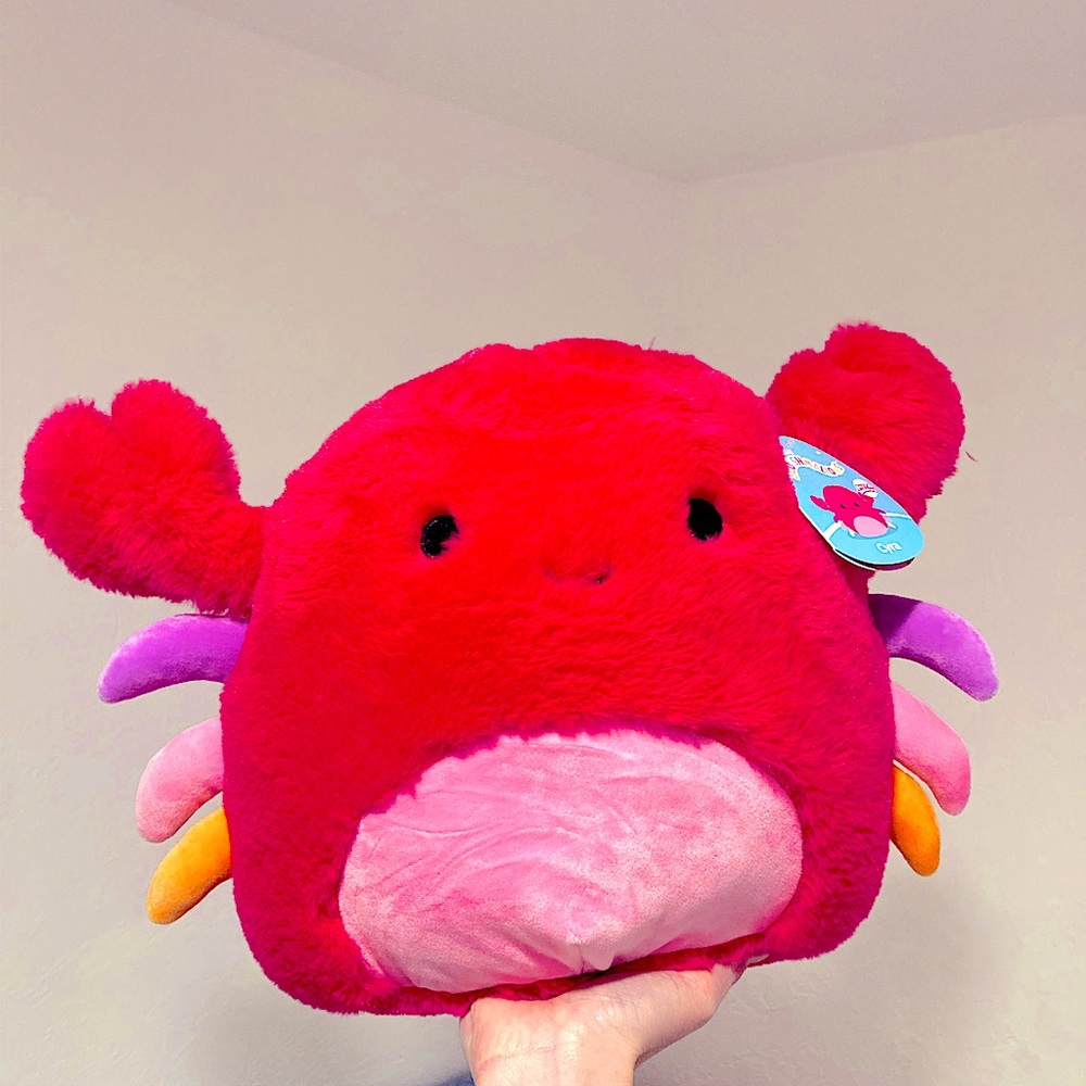 BNWT Cyra 12”in Fuzzamallow Squishmallow.